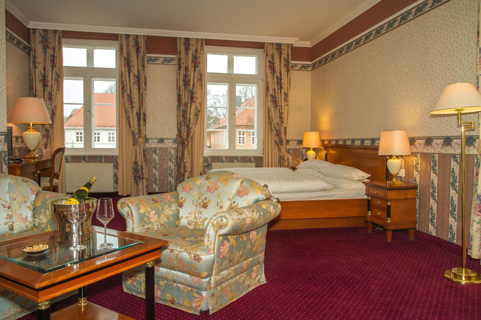 Hotel De Weimar Ludwigslust Dış mekan fotoğraf