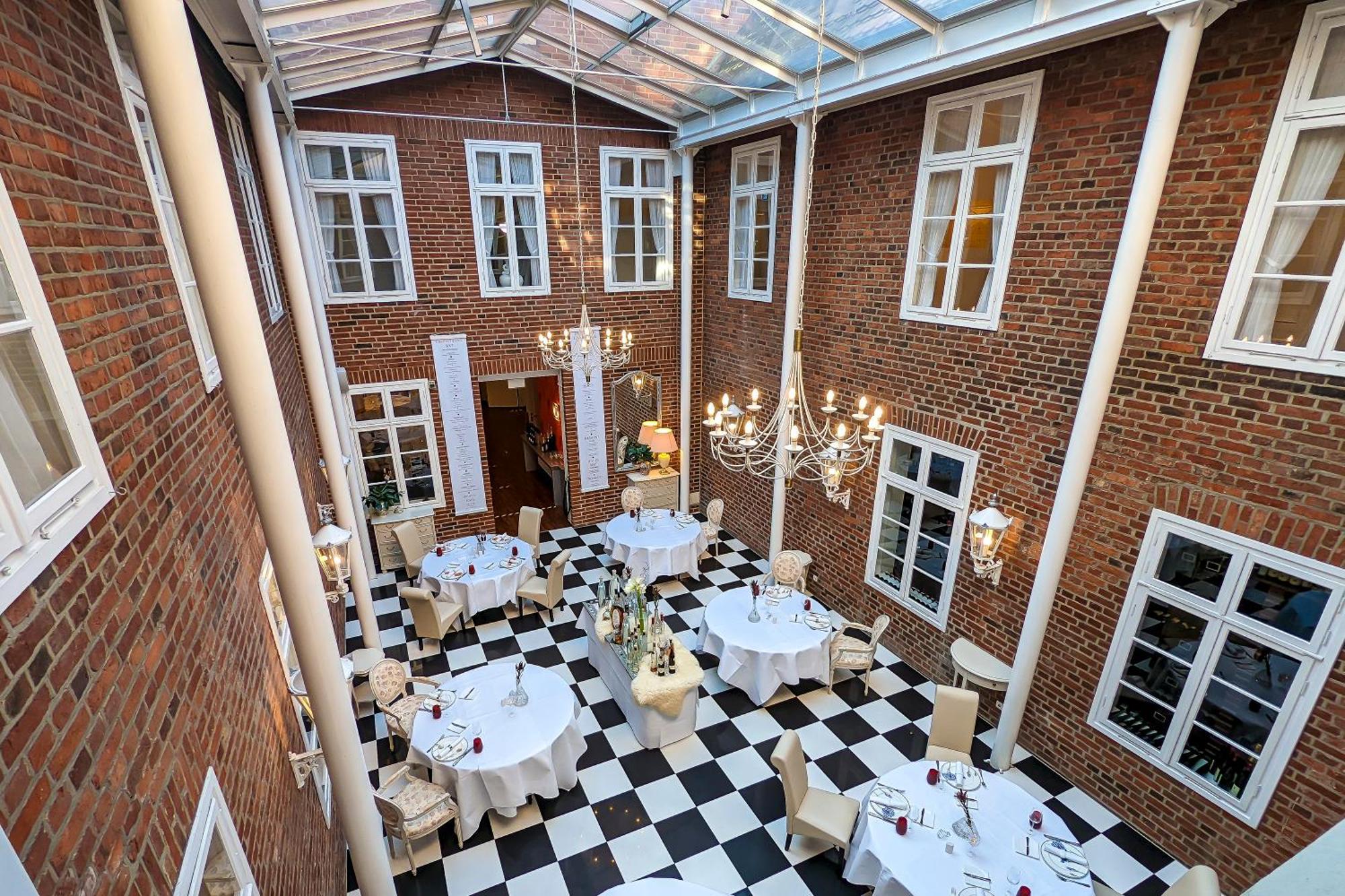 Hotel De Weimar Ludwigslust Dış mekan fotoğraf